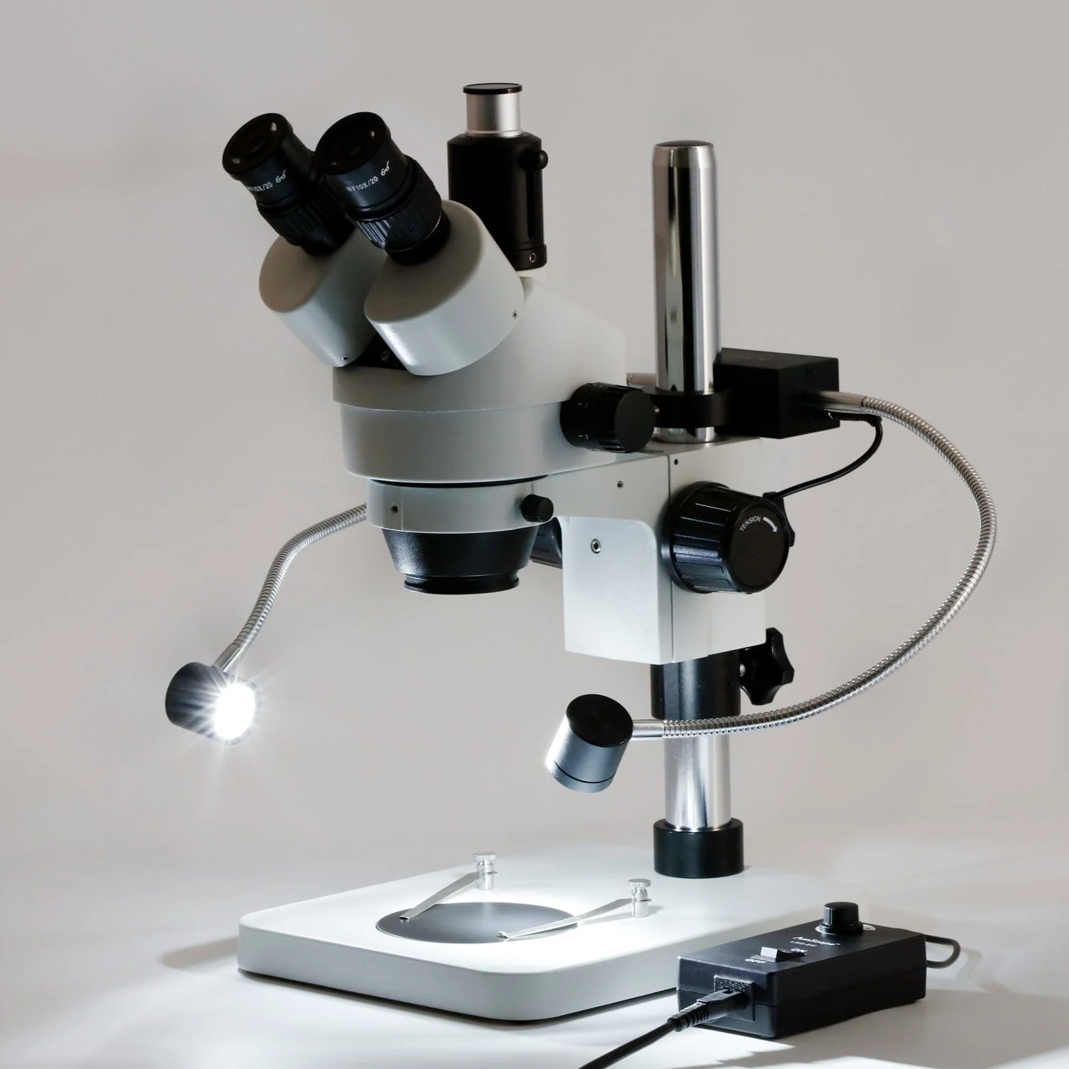 AmScope SM-1T Series Trinocular Stereo Zoom Microscope 7X-45X Magnification with 8W LED Dual Gooseneck Illuminator + Optional Digital Camera on Pillar Stand - Image 7