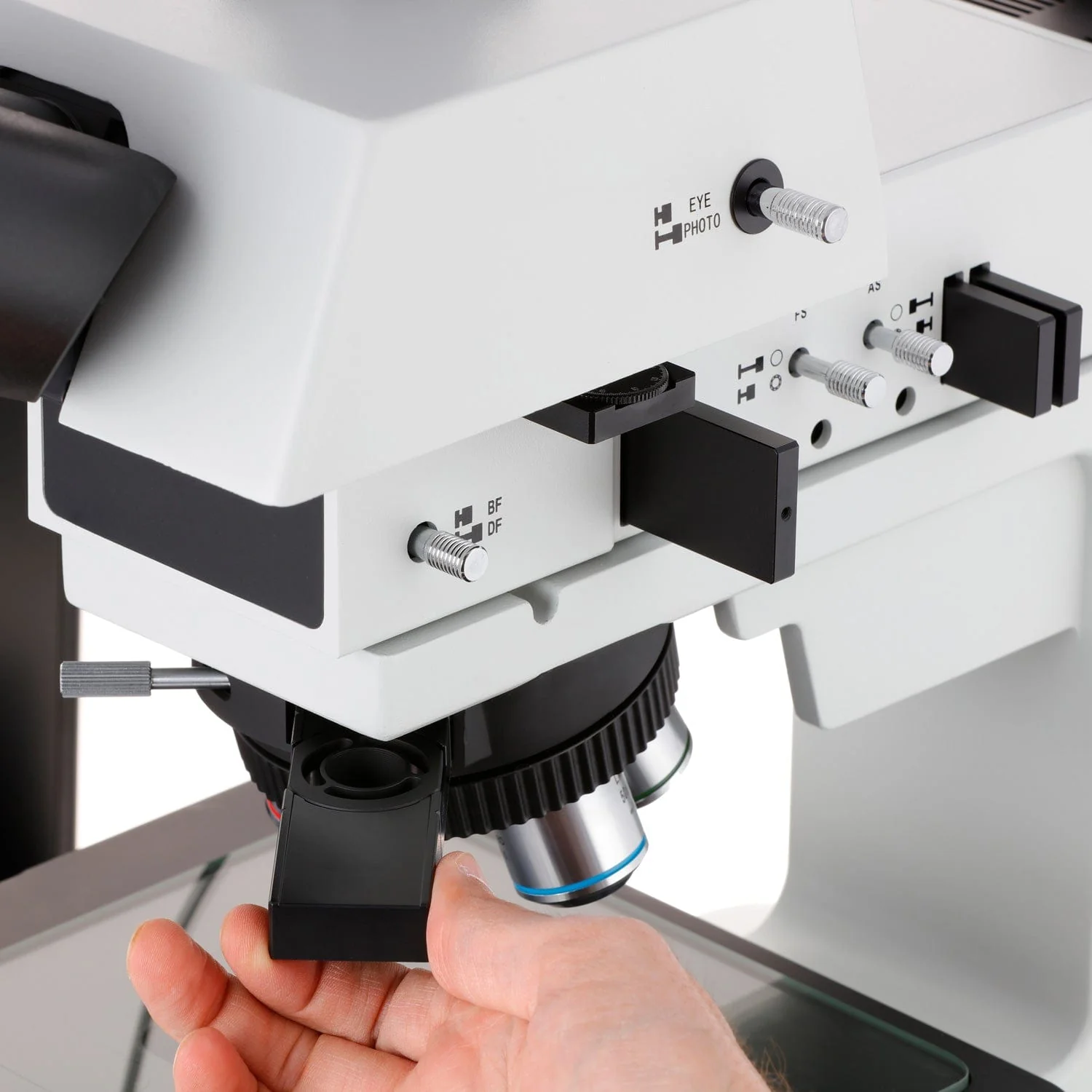 AmScope ME600 Series Large-format Metallurgical Trinocular Compound Microscope 50X-2500X Magnification with Darkfield, Polarization and 1080p HDMI Camera with Wi-fi - Image 5