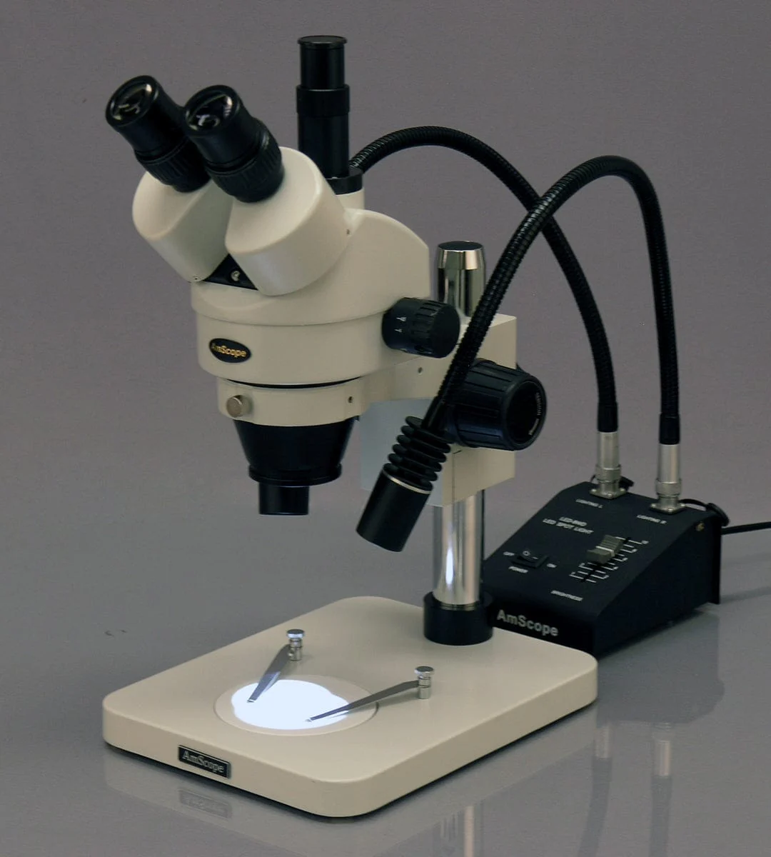 AmScope SM-1 Series Digital Zoom Trinocular Stereo Microscope 3.5X-225X Magnification on Pillar Stand with Gooseneck LED Lights + 8MP USB Camera - Image 4