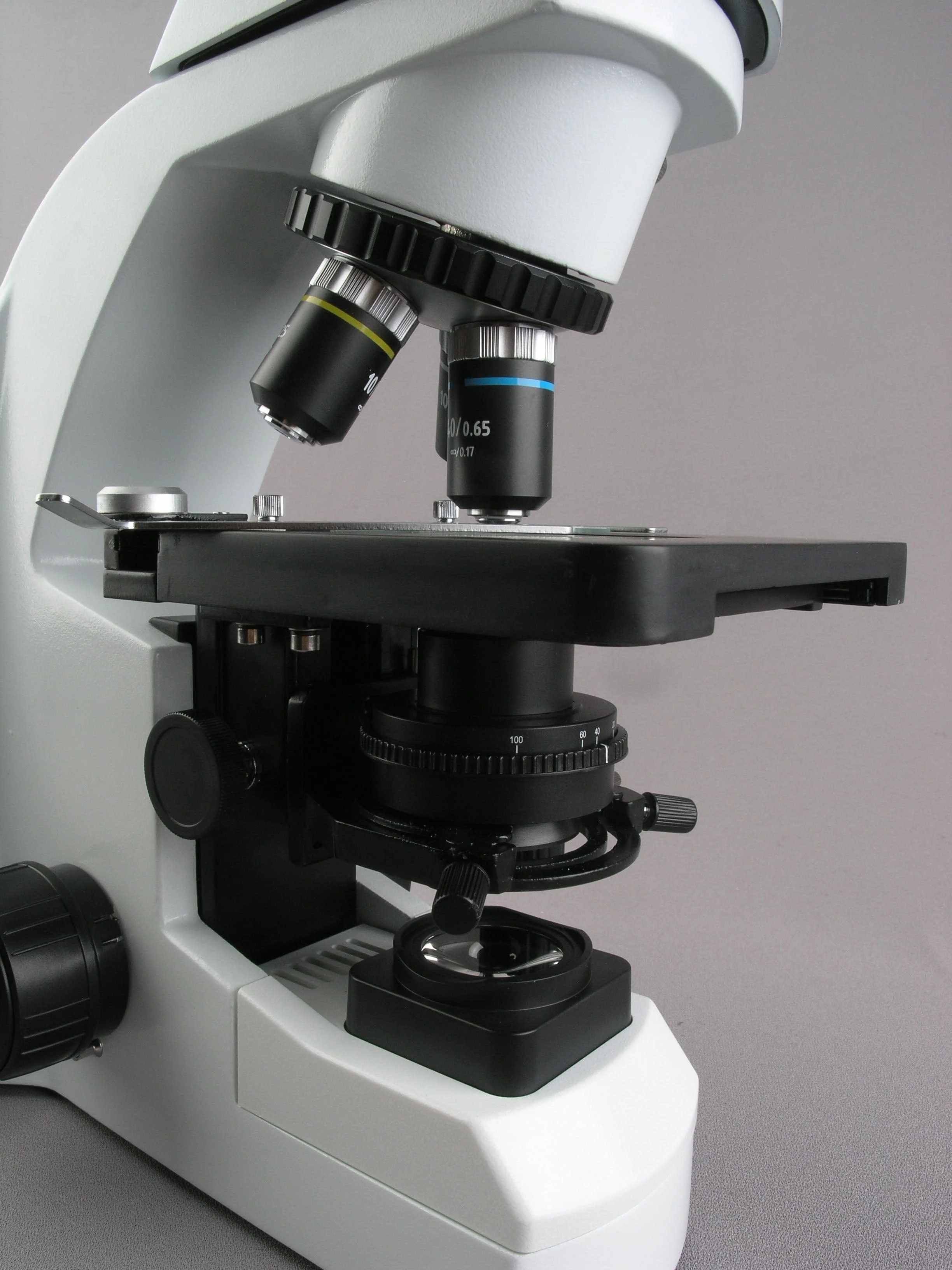 AmScope T670 Series Professional Infinity Trinocular Compound Microscope 40X-1000X Magnification with LED and HD Recording Camera - Image 3
