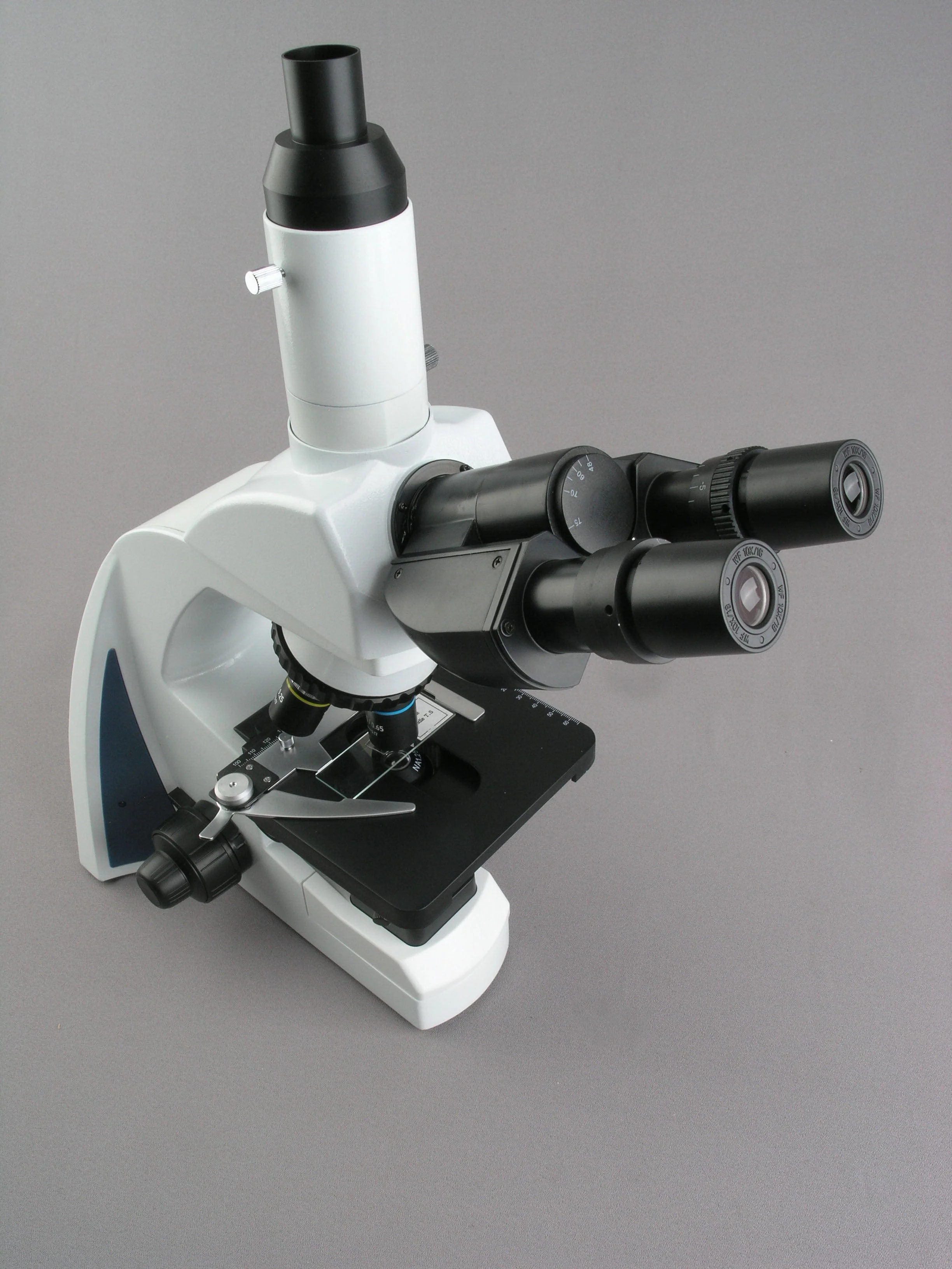AmScope T670 Series Professional Infinity Trinocular Compound Microscope40X-2500X Magnification with LED and HD Recording Camera - Image 7