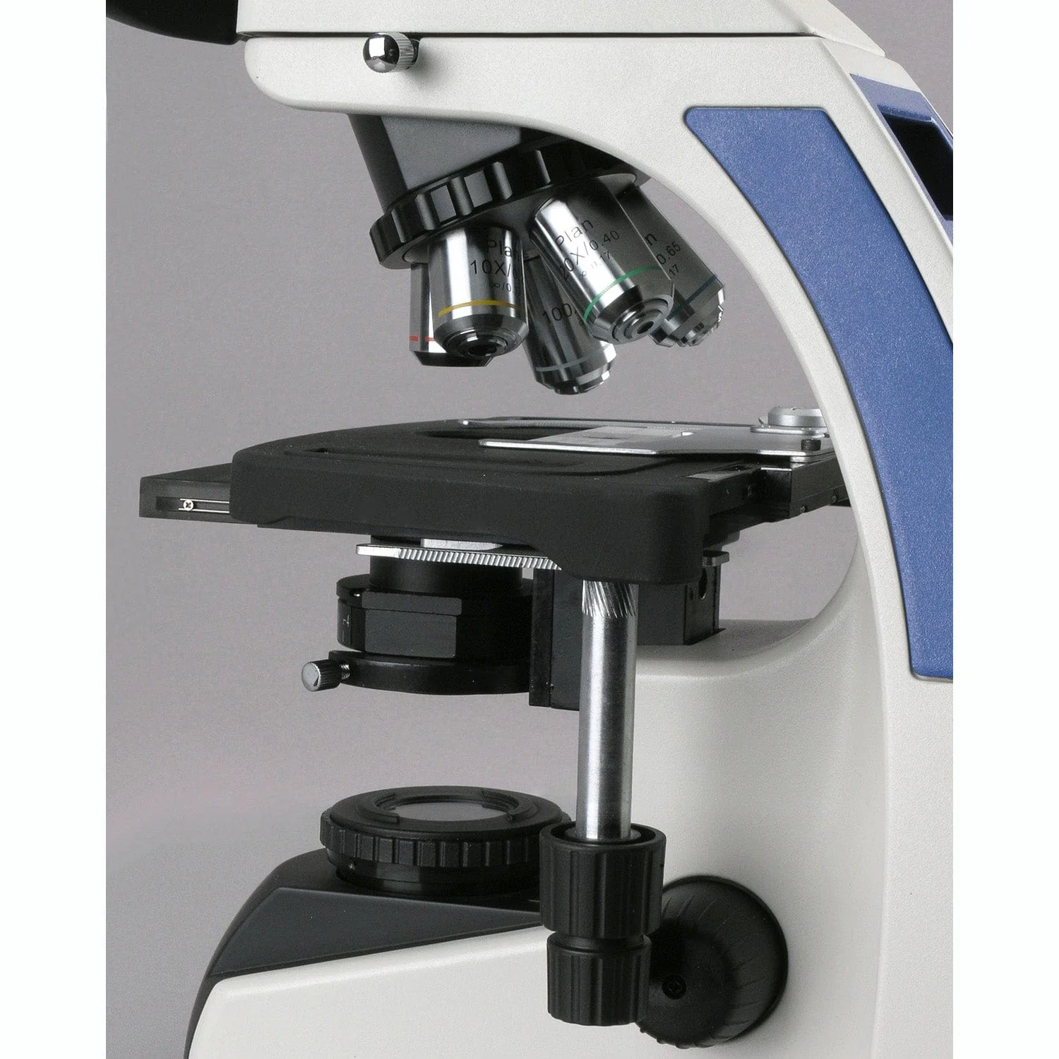 AmScope T720 Series Quintuple Plan Infinity Kohler Laboratory Trinocular Compound Microscope 40X-1500X Magnification With HD Recording Camera - Image 4